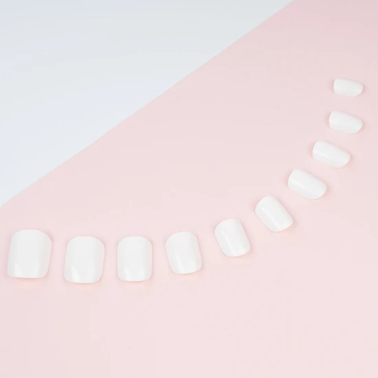 Invogue Classic White Square Nails 24 Pieces