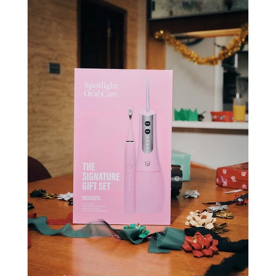 Spotlight Signature Gift Set Sonic Pro & UV Water Flosser Pink