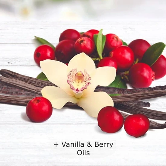 Cuccio Naturale Revitalising Cuticle Oil Vanilla & Berry