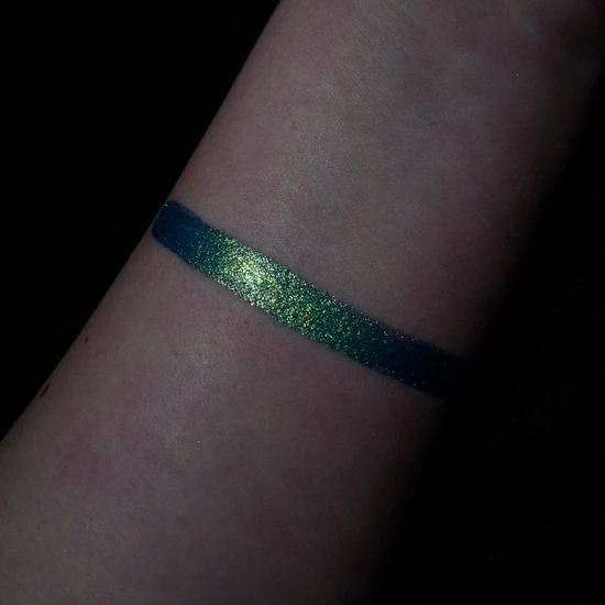 Glisten Cosmetics Breezer Wet Liner Duochrome Gold Green