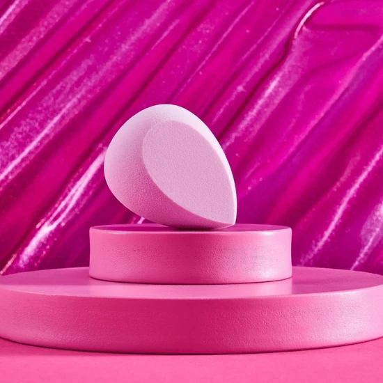 essence Makeup & Baking Sponge 01 Dab & Blend