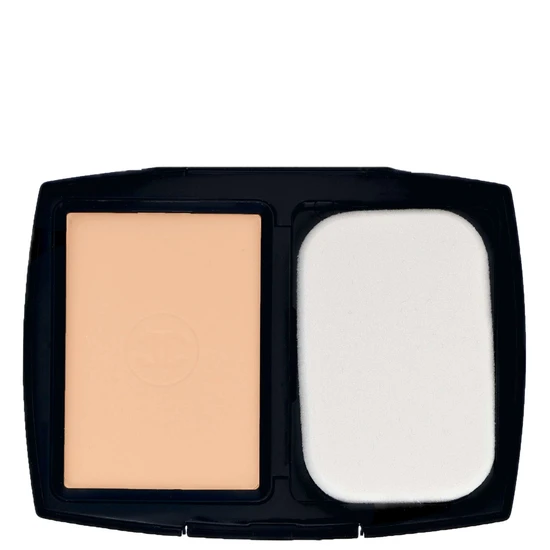 CHANEL Ultra Le Teint Cushion Foundation B30