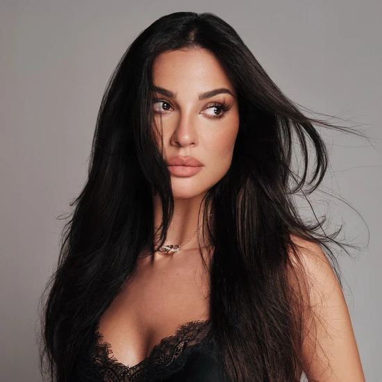 Nadine Njeim Cashmere Touch 101. NADINE PRIVE 5.5gr