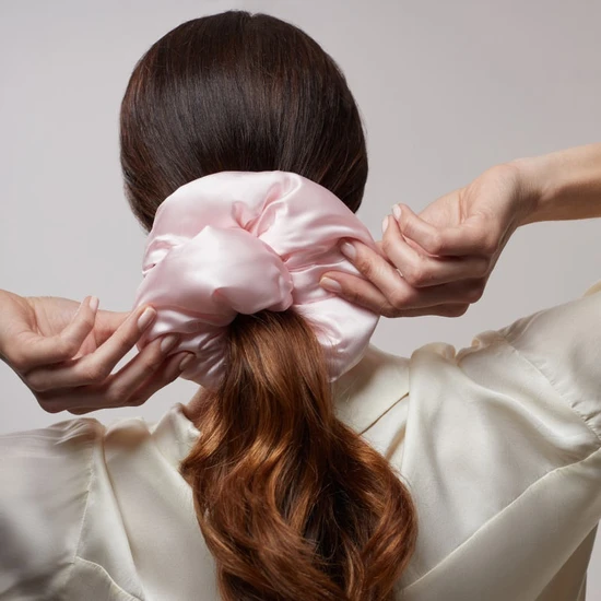 Drowsy Petal Pink Padded Scrunchie x1