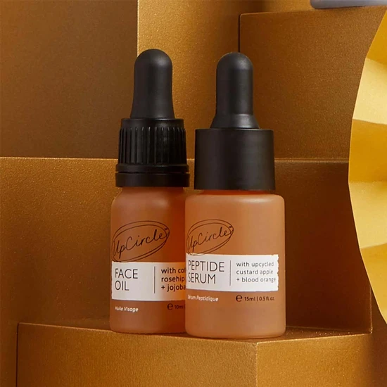 UpCircle Beauty Winter Glow Duo Festive Bauble