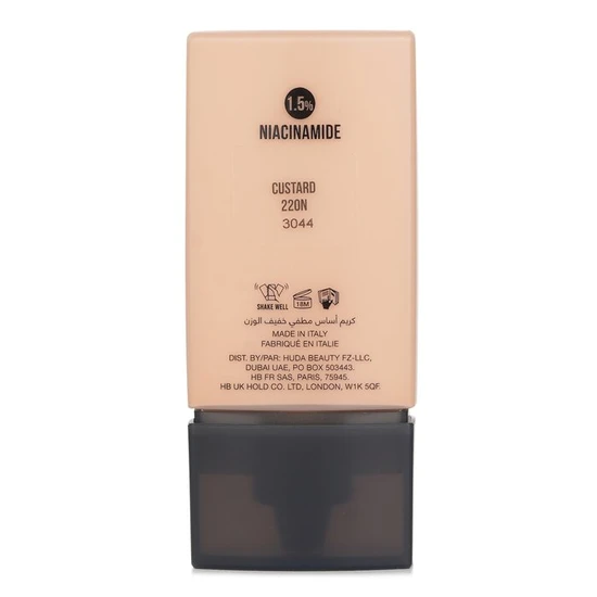 Huda Beauty Easy Blur Foundation 220n Custard