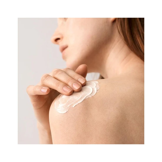 Dr Hauschka Bergamot Lemongrass Vitalising Body Milk 145ml