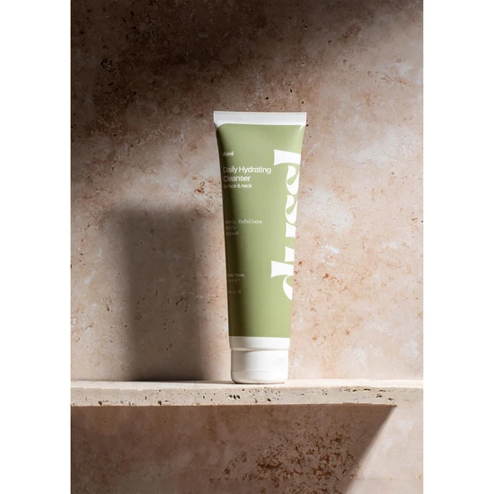 dussl Daily Hydrating Cleanser