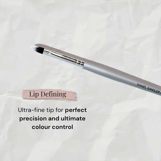 Daniel Sandler Lip Defining Brush