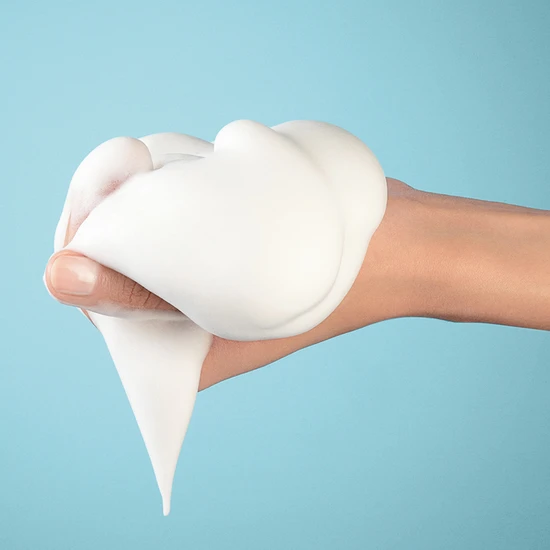 Schwarzkopf Osis Air Whip Flexible Light Hold Mousse With Heat Protection 200ml