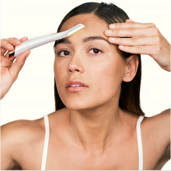 FLAWLESS Finishing Touch Flawless Dermaplane Glow