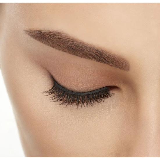 Ardell Lift Effect Lashes 742