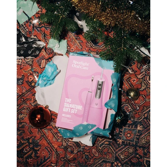 Spotlight Signature Gift Set Sonic Pro & UV Water Flosser Pink