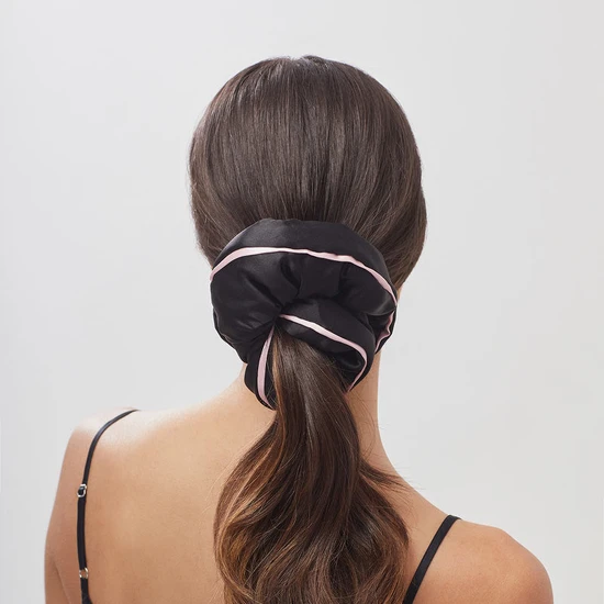 Drowsy Sleep & The City Black Padded Scrunchie x1