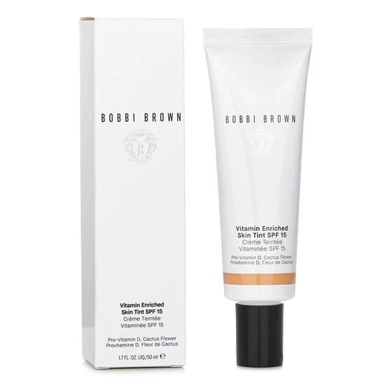 Bobbi Brown Vitamin Enriched Skin Tint SPF 15 Medium 1
