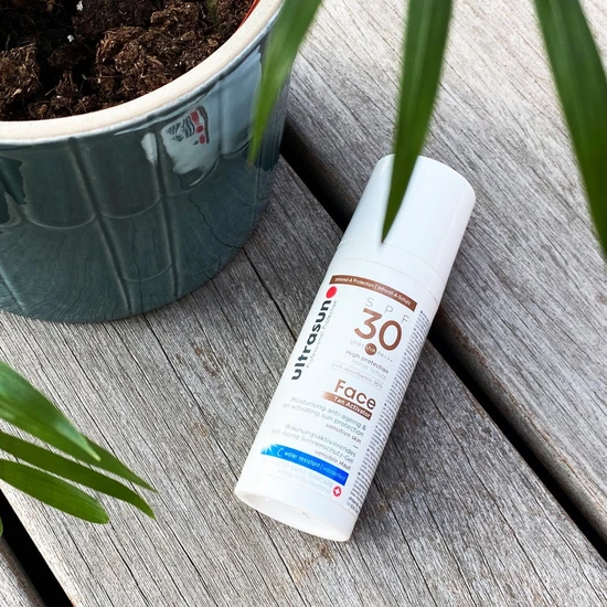 Ultrasun Tan Activator For Face SPF 30