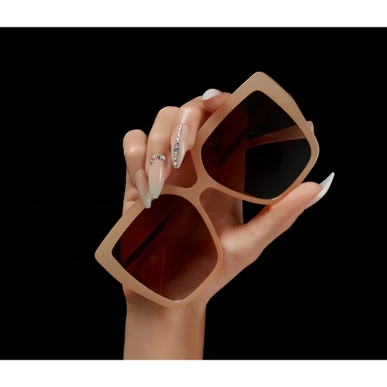 Ardell Nail Addict Premium Nail Set Nude Light Crystals