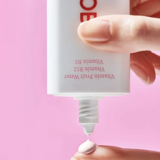 TOCOBO Vita Tone Up Sun Cream With Niacinamide SPF 50+ 50ml