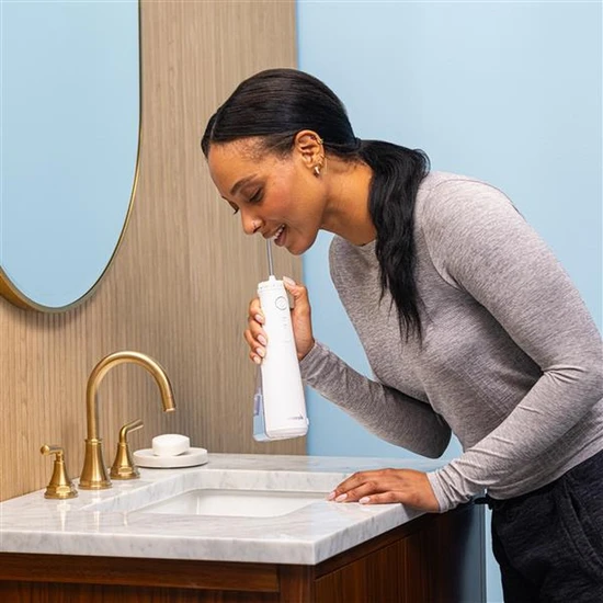 Waterpik Water Flosser Cordless Plus Classic White