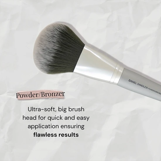 Daniel Sandler Powder/Bronzer Brush