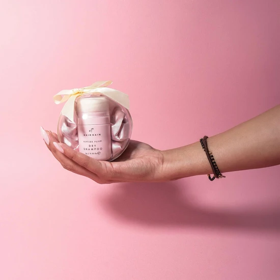 Hair Gain A Puff Of Magic Christmas Bauble Gift Set