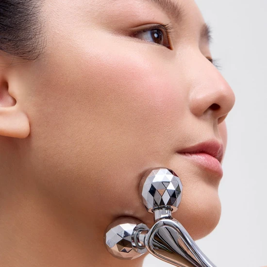 Melume Skinscience Contouring Facial Roller