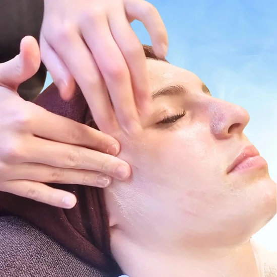 MG Skincare Light Face Cream 50ml