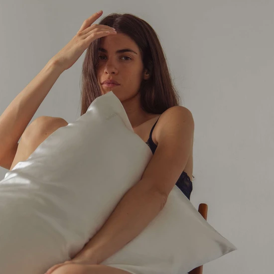 Drowsy Silk Pillowcase Akoya Pearl