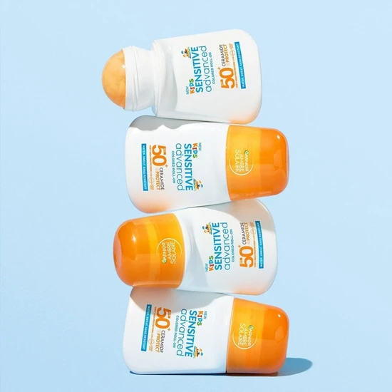 Garnier Ambre Solaire Kids Advanced Sensitive Coloured Roll-On SPF 50+ 50ml