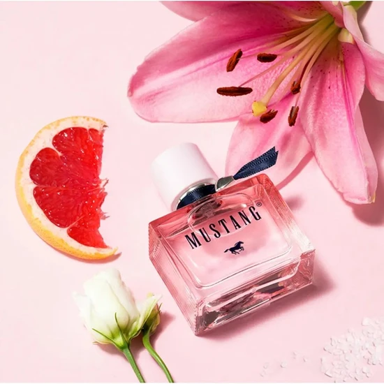 Mustang Pink Signature Eau De Parfum 30ml