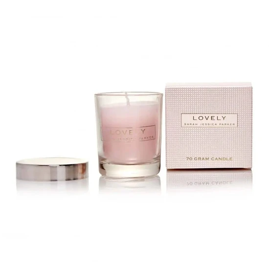 Sarah Jessica Parker Lovely Candle 70g