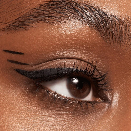 essence Tiny Tip Liner Waterproof 01 Deep Black