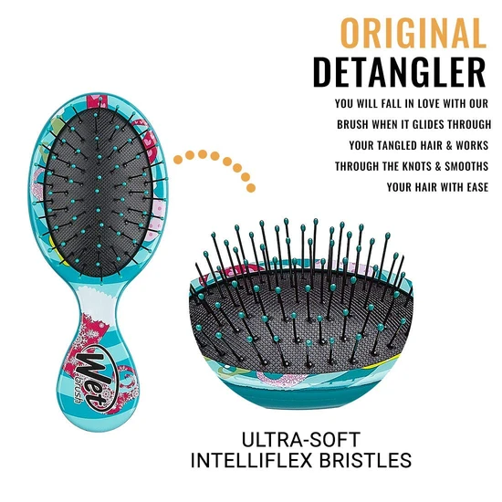 Wet Brush Whimsical Wonderland Mini Detangler Rocking Stockings