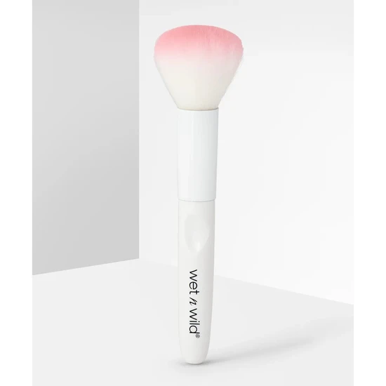 Wet N Wild Powder Brush