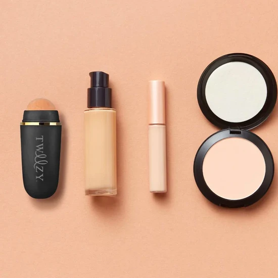 Tweezy Volcanic Stone Facial Mattifying Roller