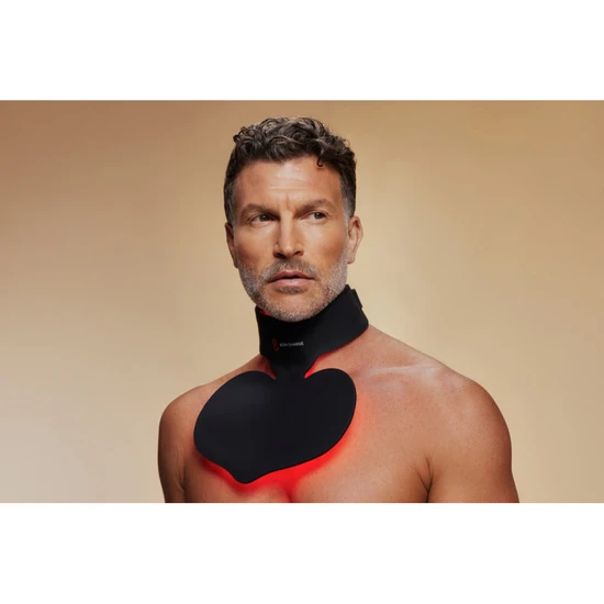 BON CHARGE Red Light Neck & Chest Mask