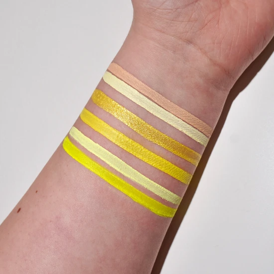 Glisten Cosmetics Yellow 4 Pan Palette Eyeliner