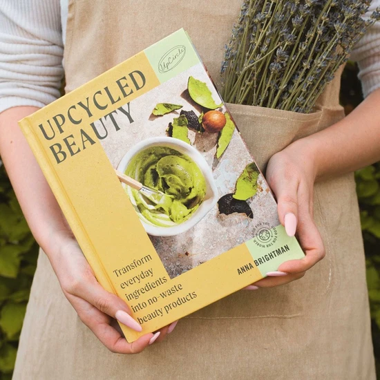 UpCircle Beauty UpCycled Beauty Book 142 pages