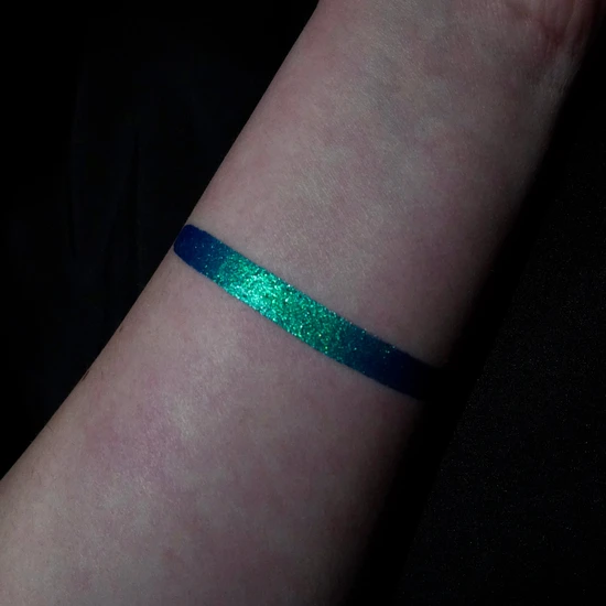 Glisten Cosmetics Blue Lagoon Duochrome Blue Wet Liner Eyeliner