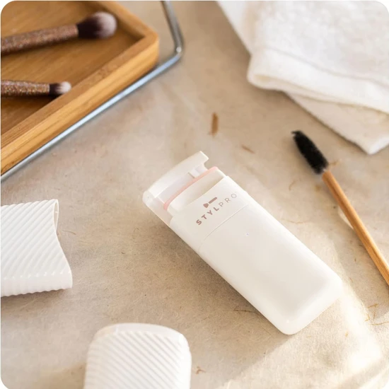 Stylpro Hot Lash Heated Eyelash Curler