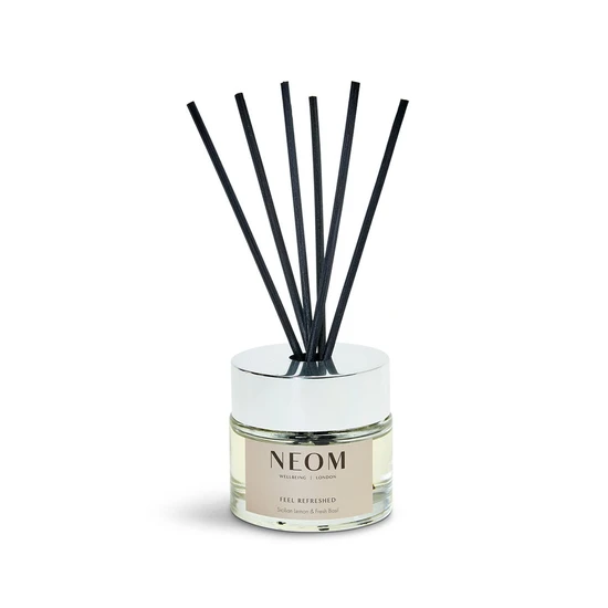 Neom Organics Reed Diffuser: Feel Refreshed