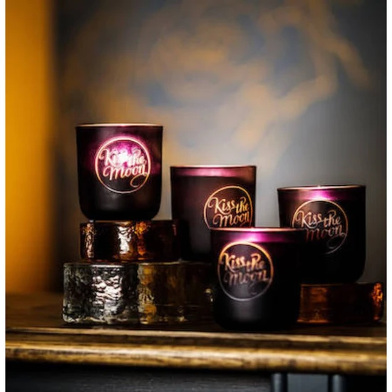 Kiss LOVE AROMATHERAPY SOY CANDLE Rejuvenate with Rose & Frankincense