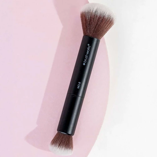 Brushworks No. 6 Double Ended Powder & Buff Brush