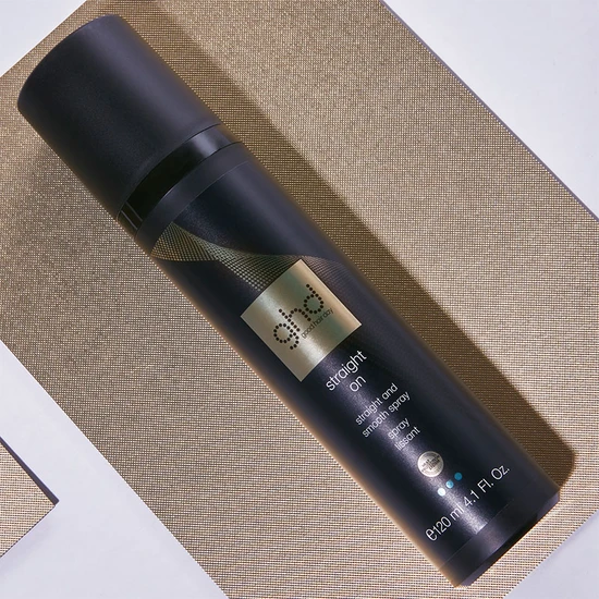 ghd Straight On - Straight & Smooth Spray