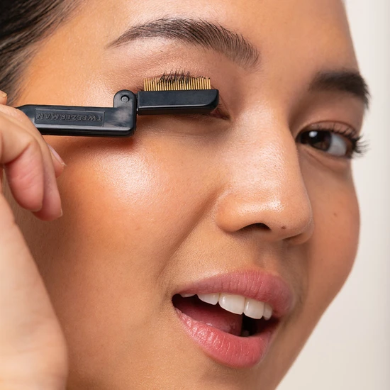 Tweezerman Folding Ilashcomb -