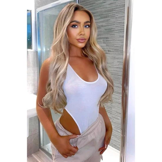 LullaBellz Super Thick 22" 5 Piece Blow Dry Wavy Clip In Hair Extensions Bleach Blonde