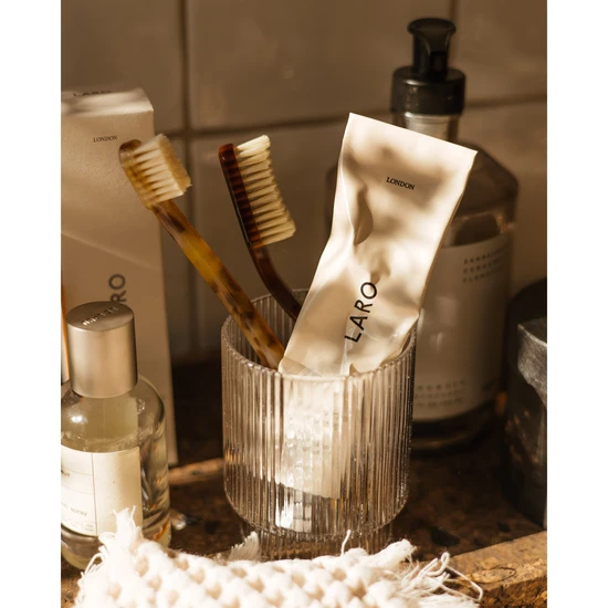 Laro Oral Care Naturally Whitening Toothpaste