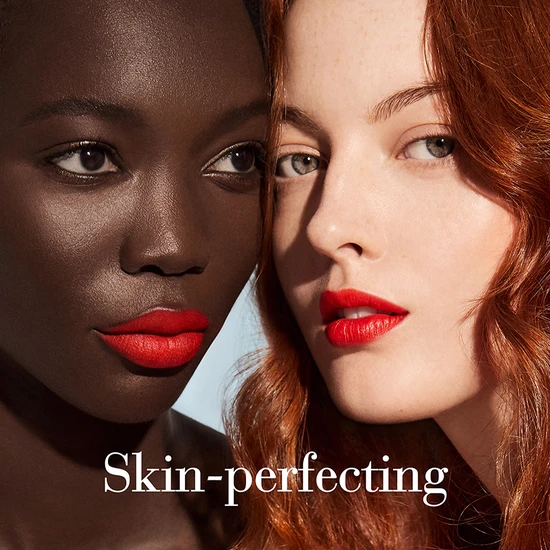 Elizabeth Arden Flawless Finish Skincaring Foundation 550n