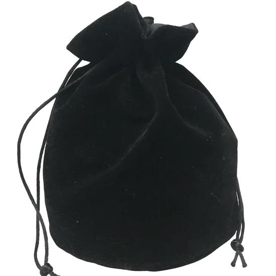 Kiss Velvet Beauty Bag