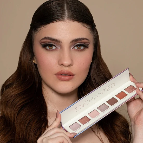 Sigma Beauty Enchanted Eyeshadow Palette 7 Shades